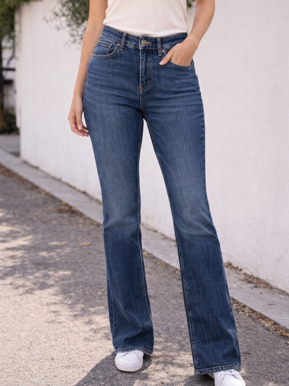 Lee Women's Blue Flare Jeans - Dark Wash - 10 Long